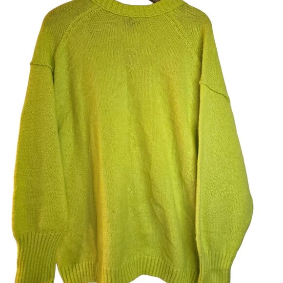 Wild Fable Women's V Neck Fuzzy Sweater Oversized Pullover Vibrant NWT Sz M - Picture 2 of 13